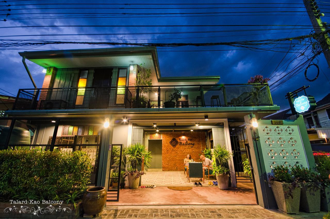 Talardkao Balcony Krabi Hostel Exterior foto